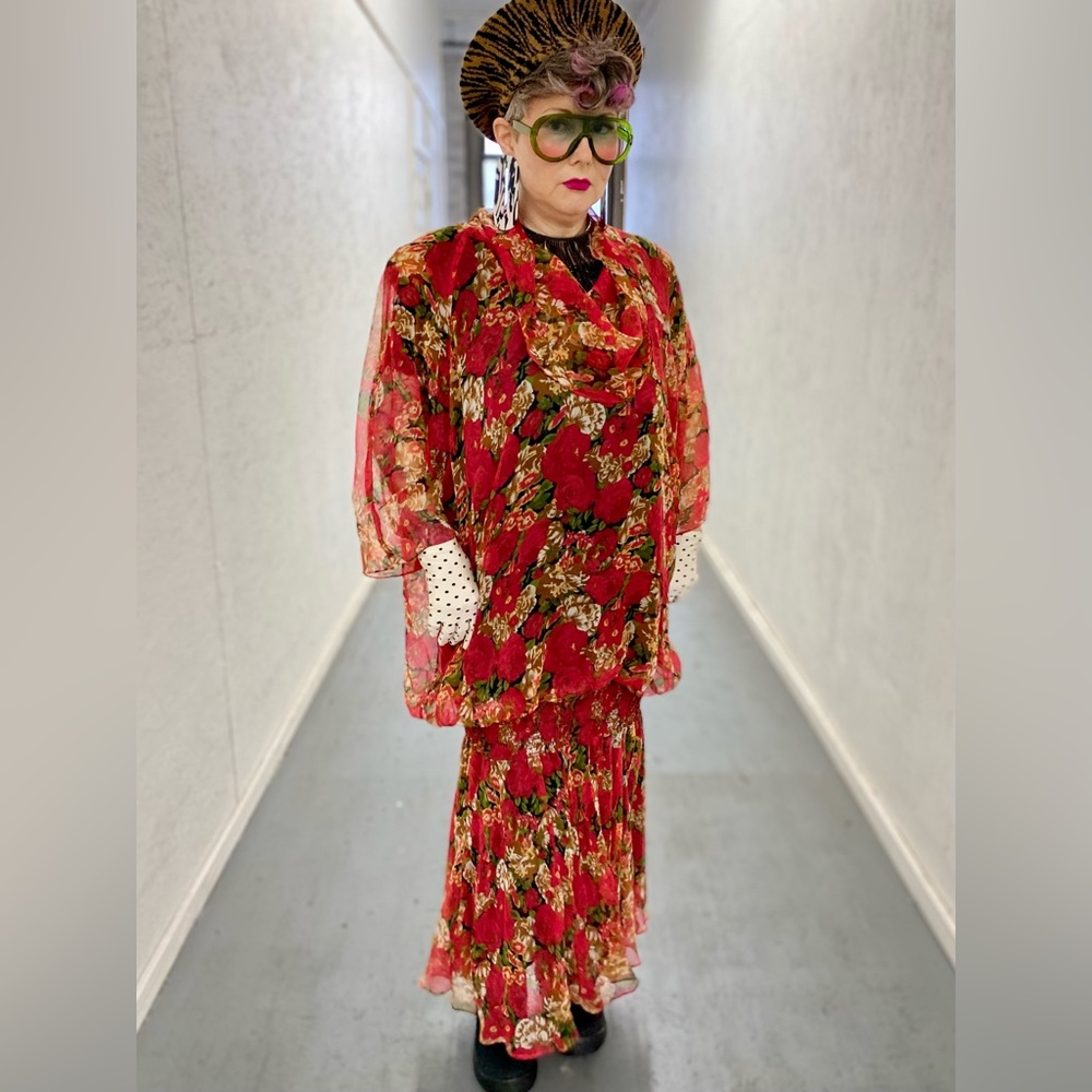 Vintage Plus Size Floral Dress with Cowl Neck